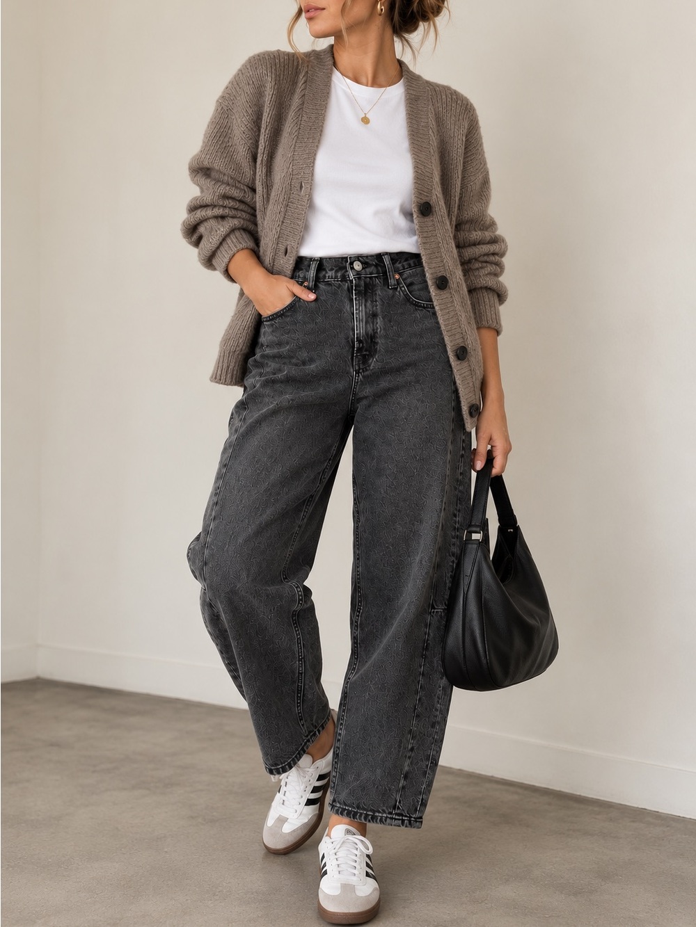 Old Navy High-Rise Barrel Leg Jeans Black Washed Denim Cropped Ankle Straight